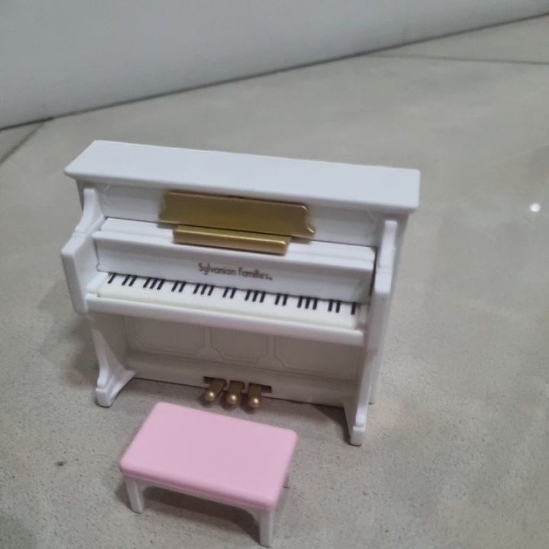 preloved Sylvanian Family: Piano Set