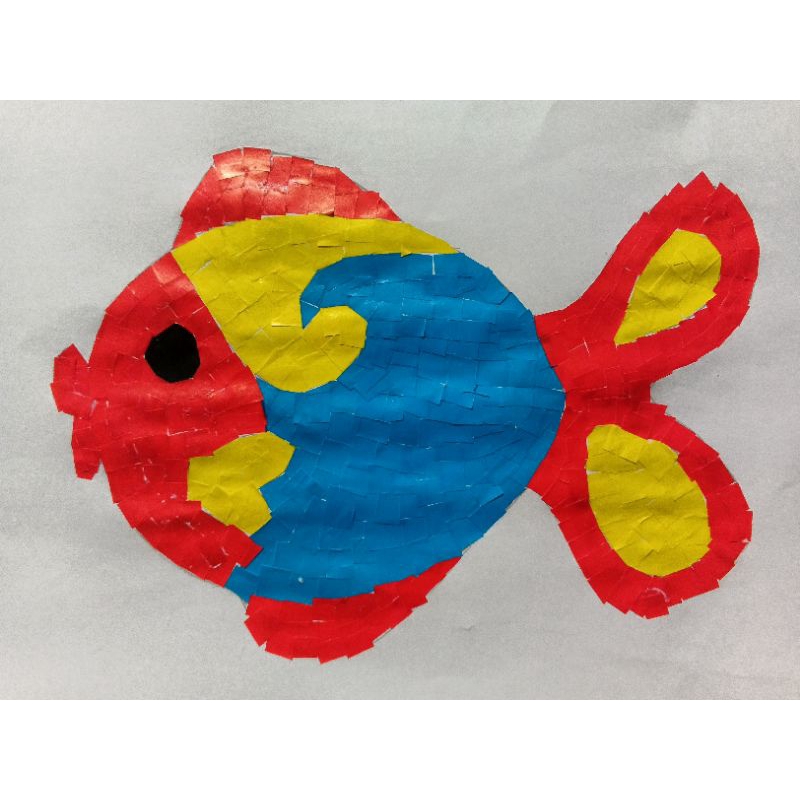 

kolase hewan ikan dan kupu dari kertas warna