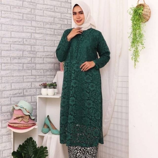 Setelan Kebaya Tunik Rok Batik / Kebaya Jumbo Ld 130 Kebaya Warna HIJAU
