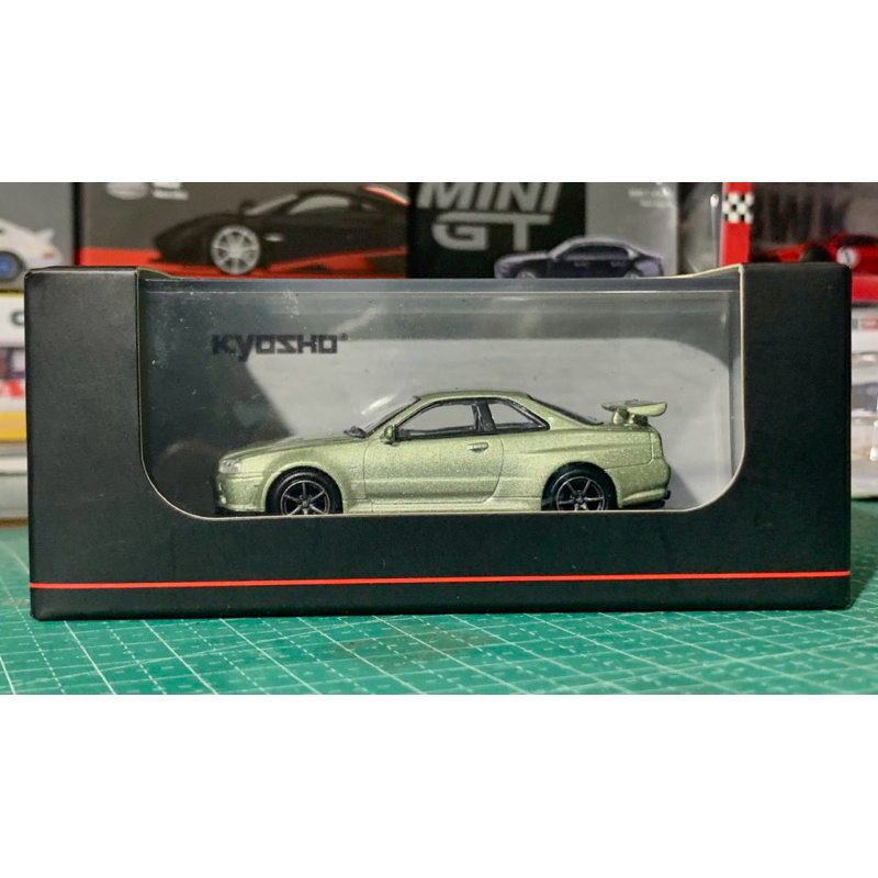 Nissan Skyline GT-R (BNR34) Light Green Metallic KYOSHO