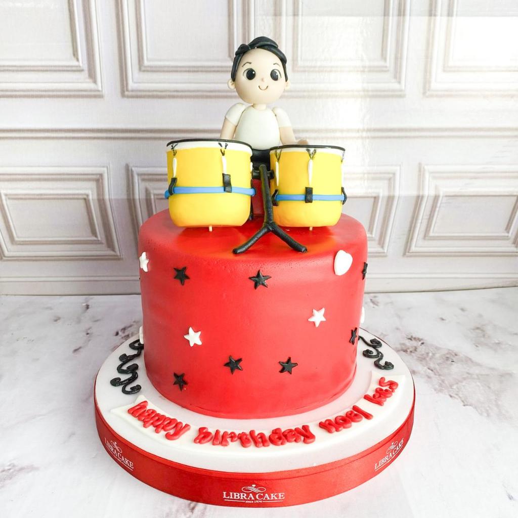 

Kue Ulang tahun/Birthday Cake/Kue Ultah tema Drum/Kue Birthday jakarta