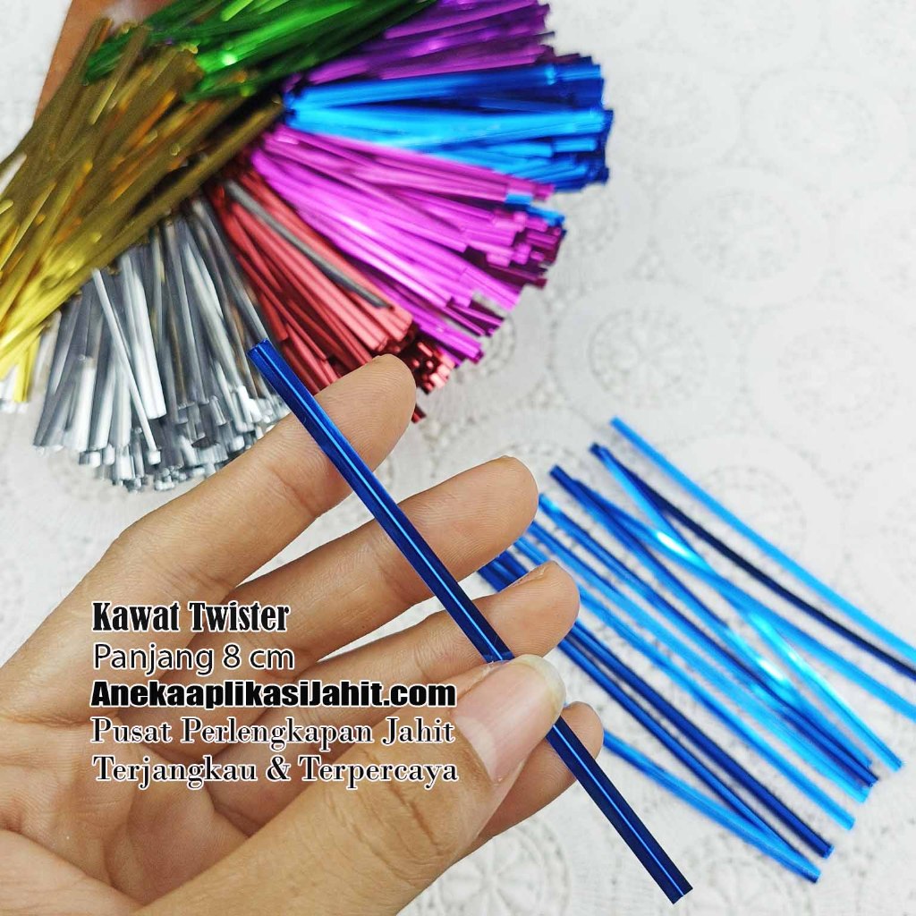 

KAWAT TWISTER / PENGIKAT SOUVENIR 8 CM (+/-800 PCS)