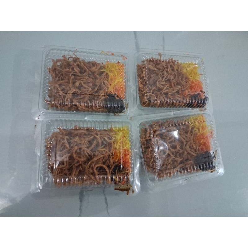 

Lauk Krawu Daging Ayam Khas Gresik Kemasan Mika Kecil