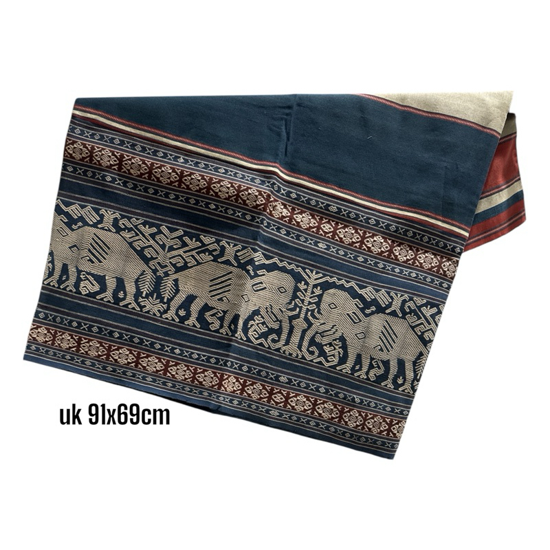 kain sarung tenun pahikung Sumba Timur NTT Motif gajah