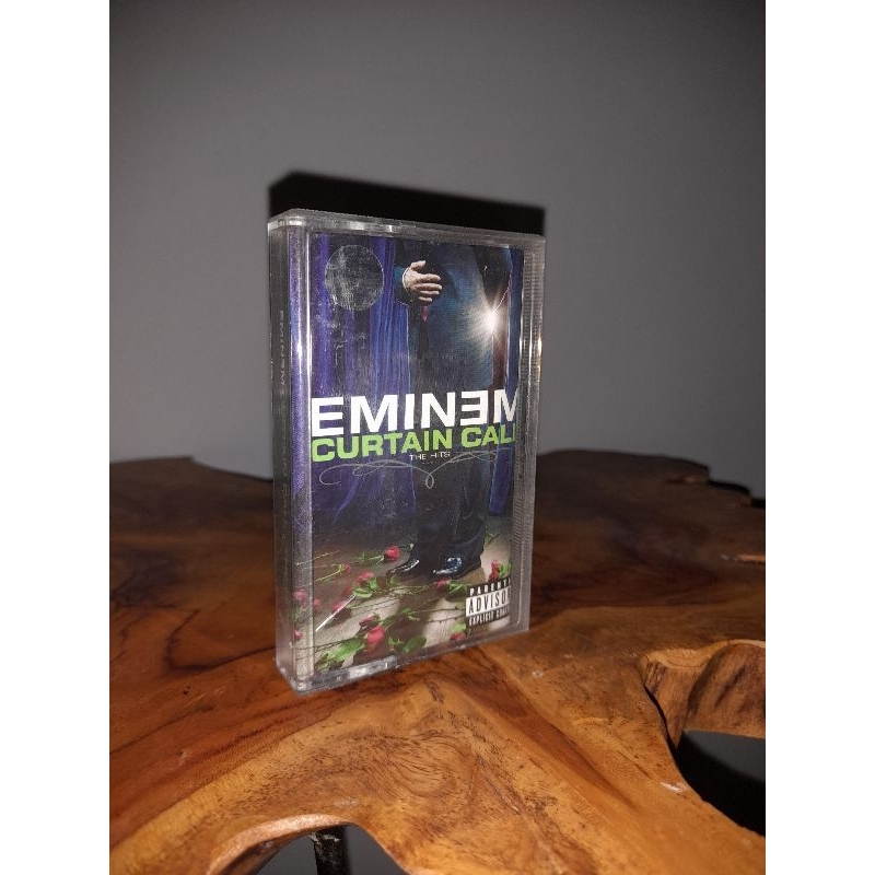 Kaset Eminem - Curtain Call: The Hits