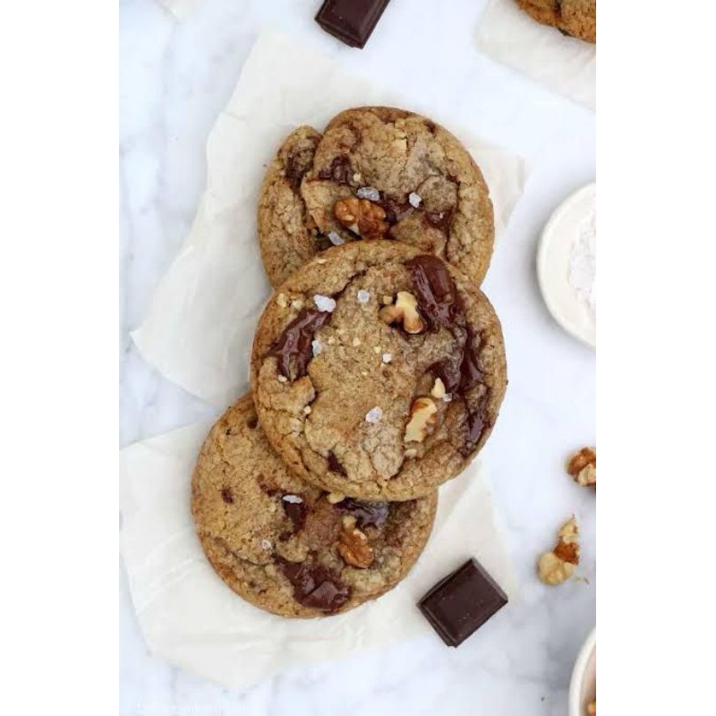 

Brown Butter Walnut Chocochips Cookie