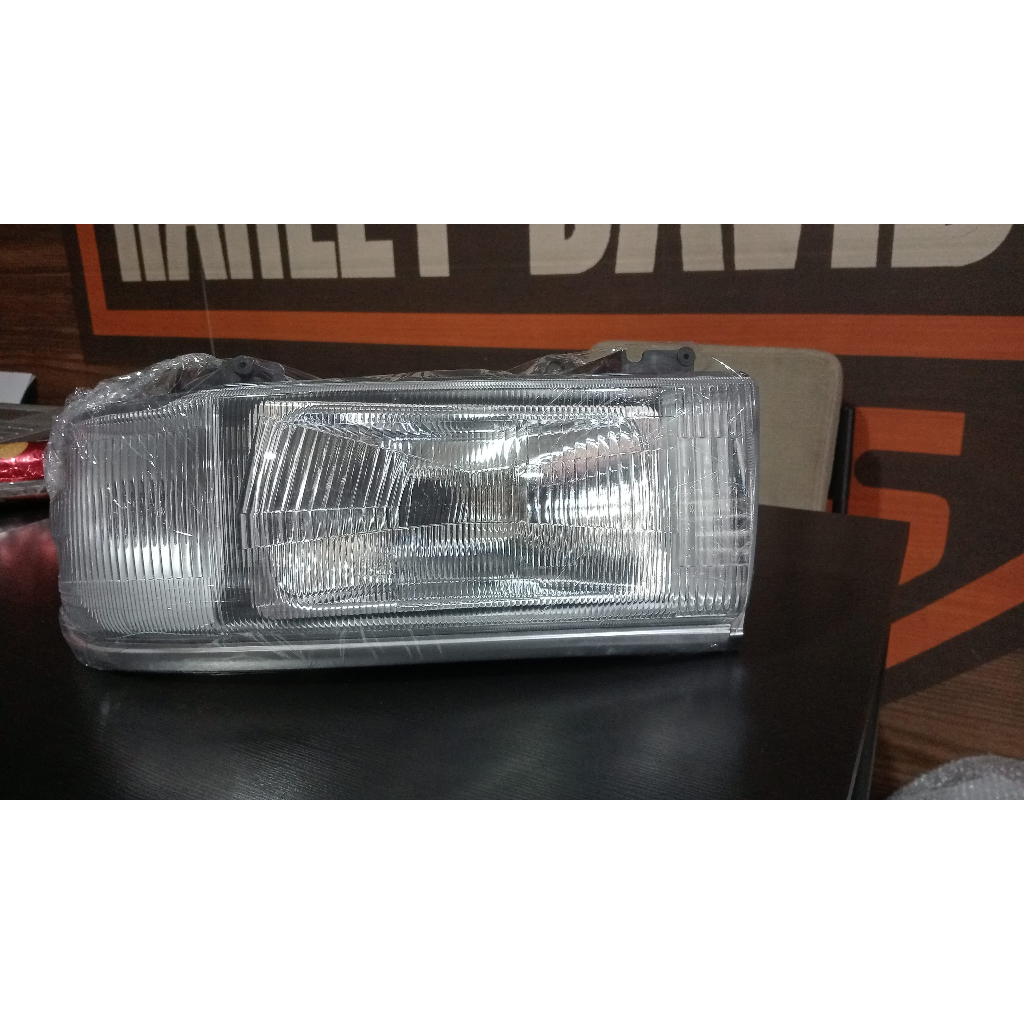 Lampu Depan Futura Kiri Sealbeam Futura carry 1.3 carry 1.5