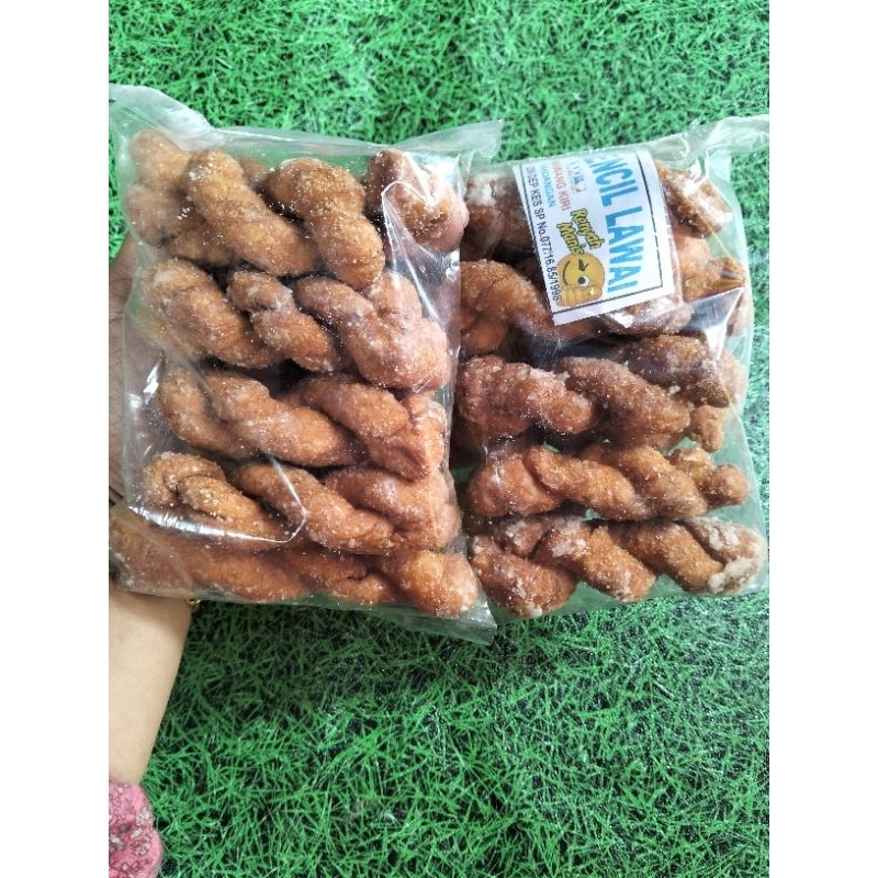 

Kue Gencel/ wadai bapulas