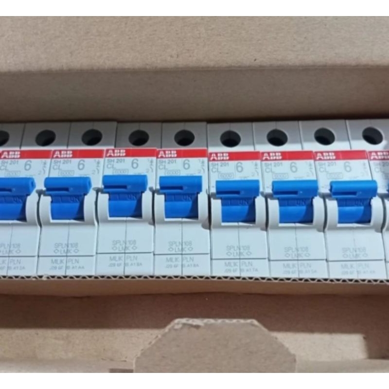 MCB ABB 6A 1phaseeee
