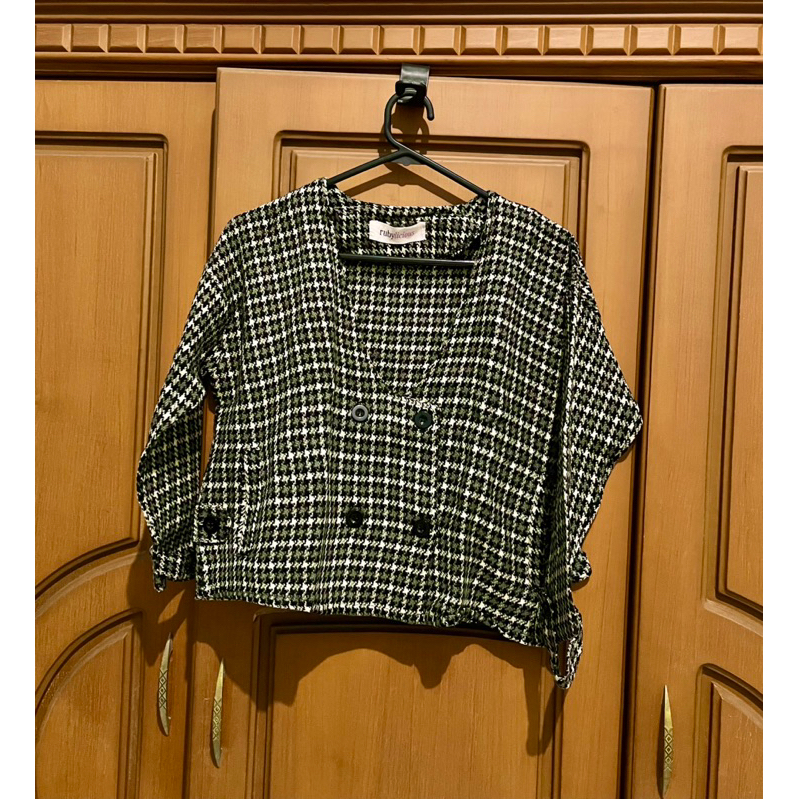 Preloved Blazer Rubylicious Rajut