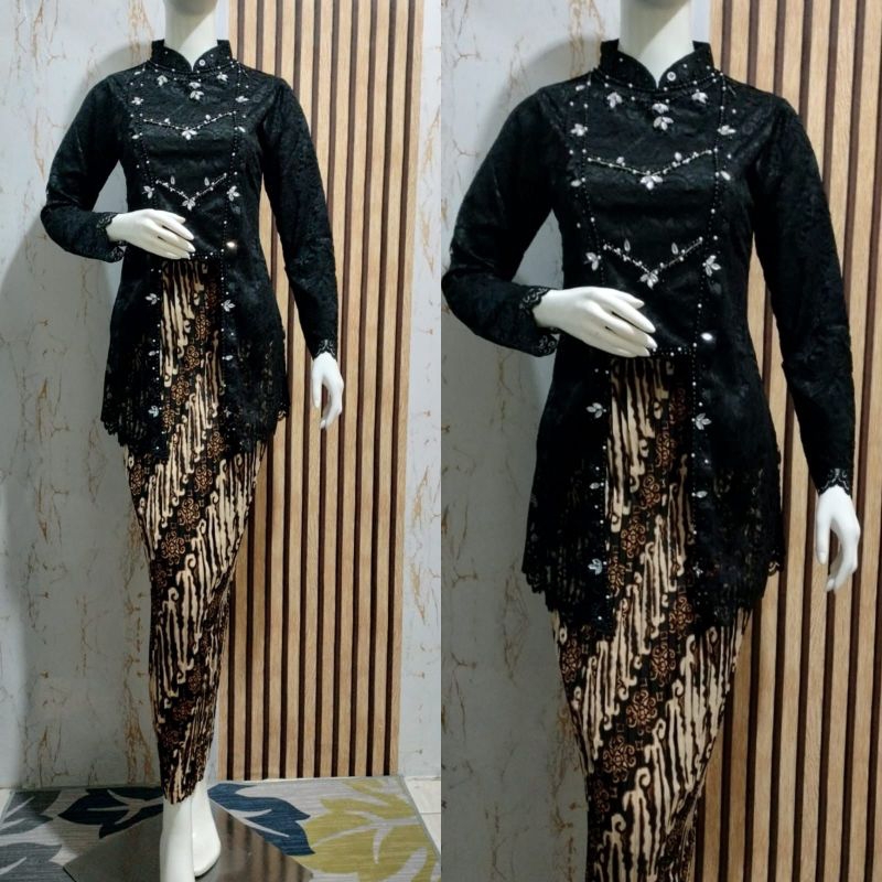 kebaya set rok plisket model kartini