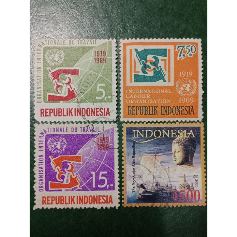 

Prangko Antik Indonesia 4 Pcs Tahun 1969/2005 BEKAS
