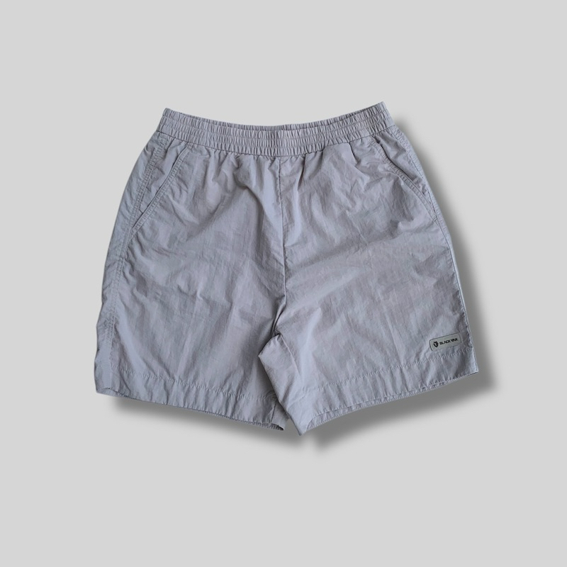 Celana Pendek Blackyak