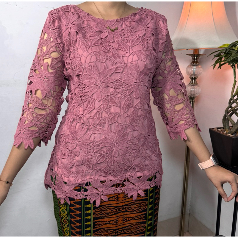 Blus/ atasan brokat bangkok
