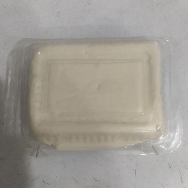 

Tahu Cina / Tahu Air / Tahu Putih Kotak