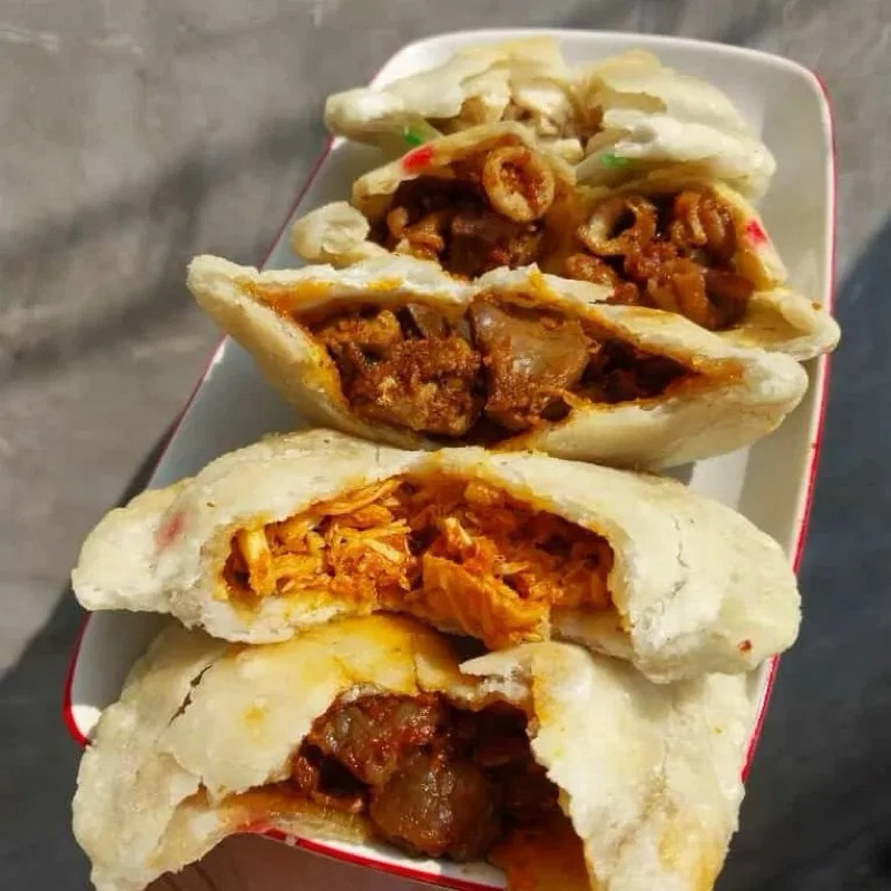 

CIRENG ISI SICENTIL USUS , ATI , JANDO, AYAM,BASO,SOSIS
