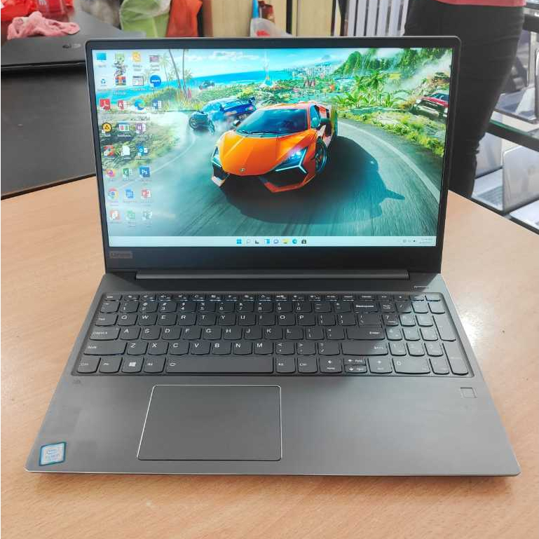 Laptop Second Lenovo Ideapad 720S-15IKB / Core i7 Gen 7 / VGA GTX 1050TI