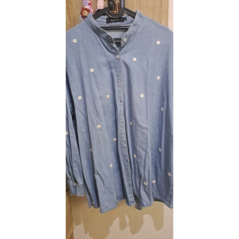 Preloved Kemeja Giyomi