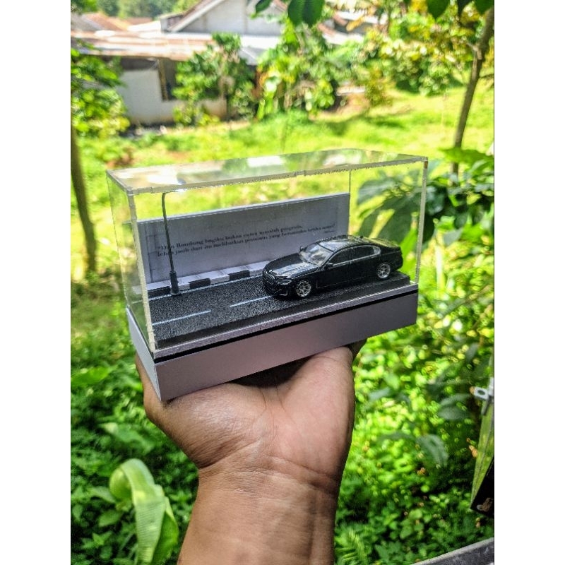 Diorama jalan bandung skala 64