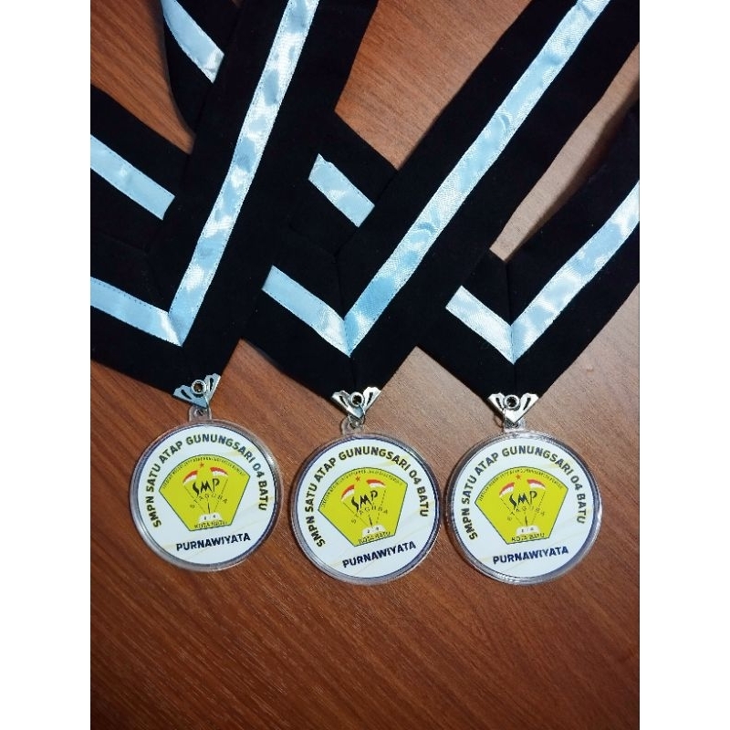 gordon wisuda / kalung wisuda