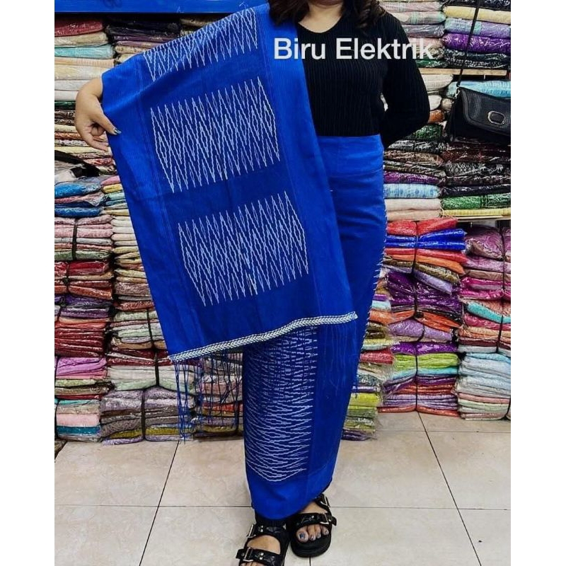 Kain Dan Selendang Sibolang Rasta