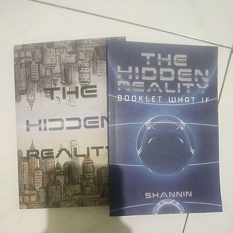 Novel THE HIDDEN REALITY + BOOKLET WHAT IF ORI 100% (Preloved)