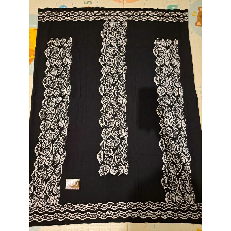 Sarung Aqil gloyor / Sarung Aqil 2in1 / Sarung Aqil monochrome / sarung batik cap / sarung asli Peka