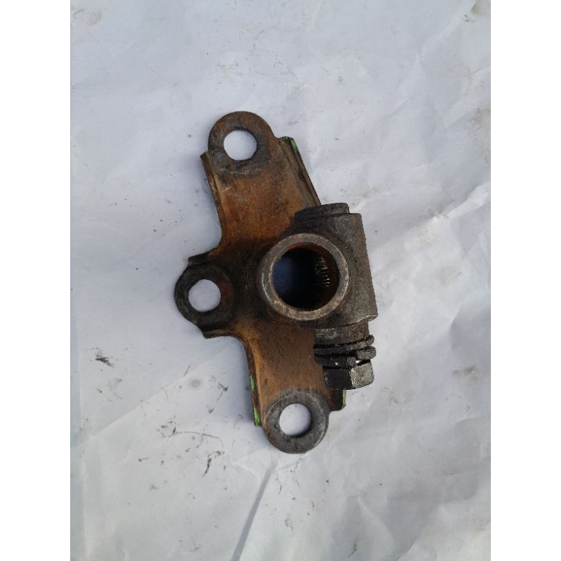 Kupu kupu pangkon dudukan stang setir suzuki shogun kebo original