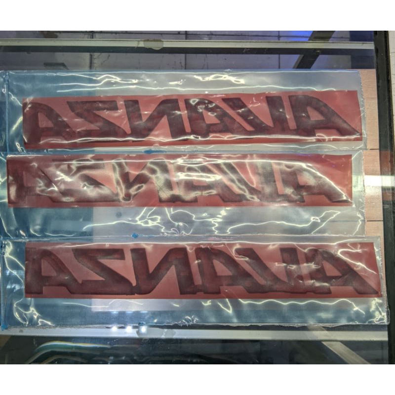 EMBLEM TULISAN AVANZA 2005-2010 ORIGINAL