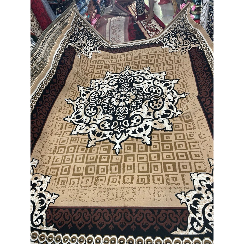 Karpet Permadani Shafira ukuran 230x310cm