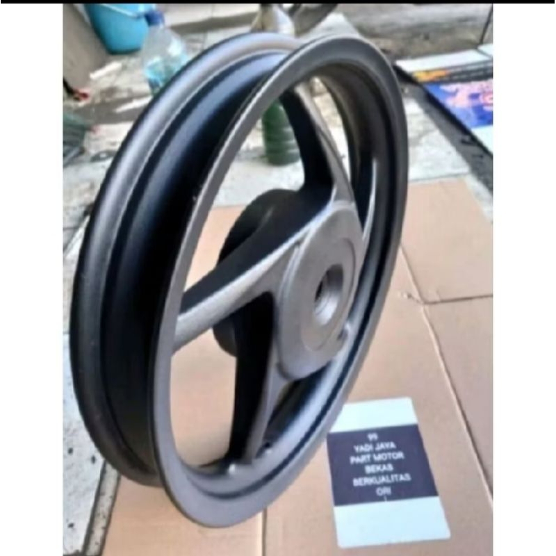 velg belakang motor Beat fi Beat karbu Scoopy beat pop