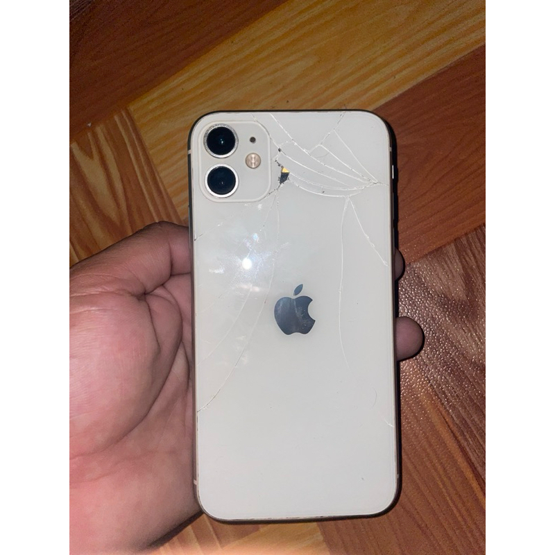 IPHONE 11 LUPA SANDI DAN ICLOUD