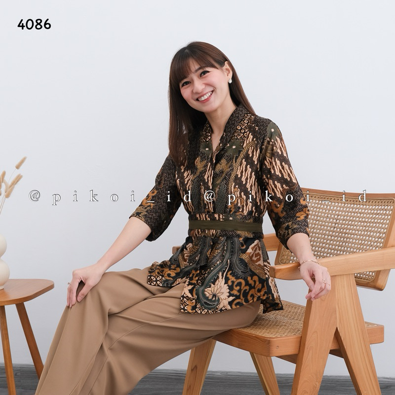 Atasan kebaya satin premium batik modern wanita / baju kebaya kartini lengan panjang satin halus / 4