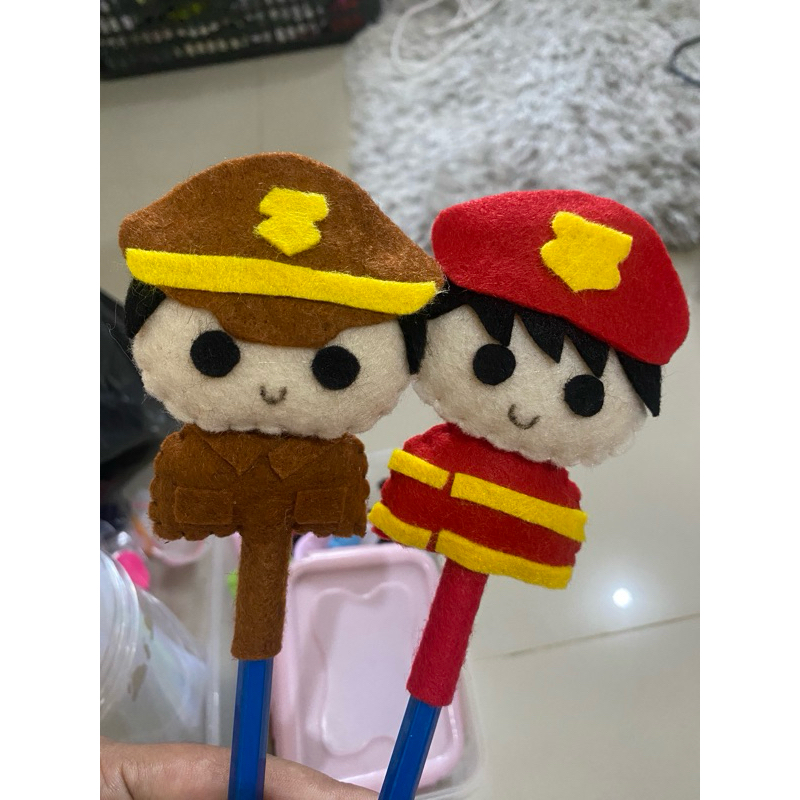 

pensil karakter profesi kain flanel