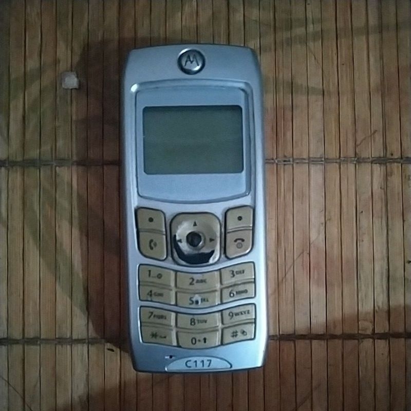 Motorola c117