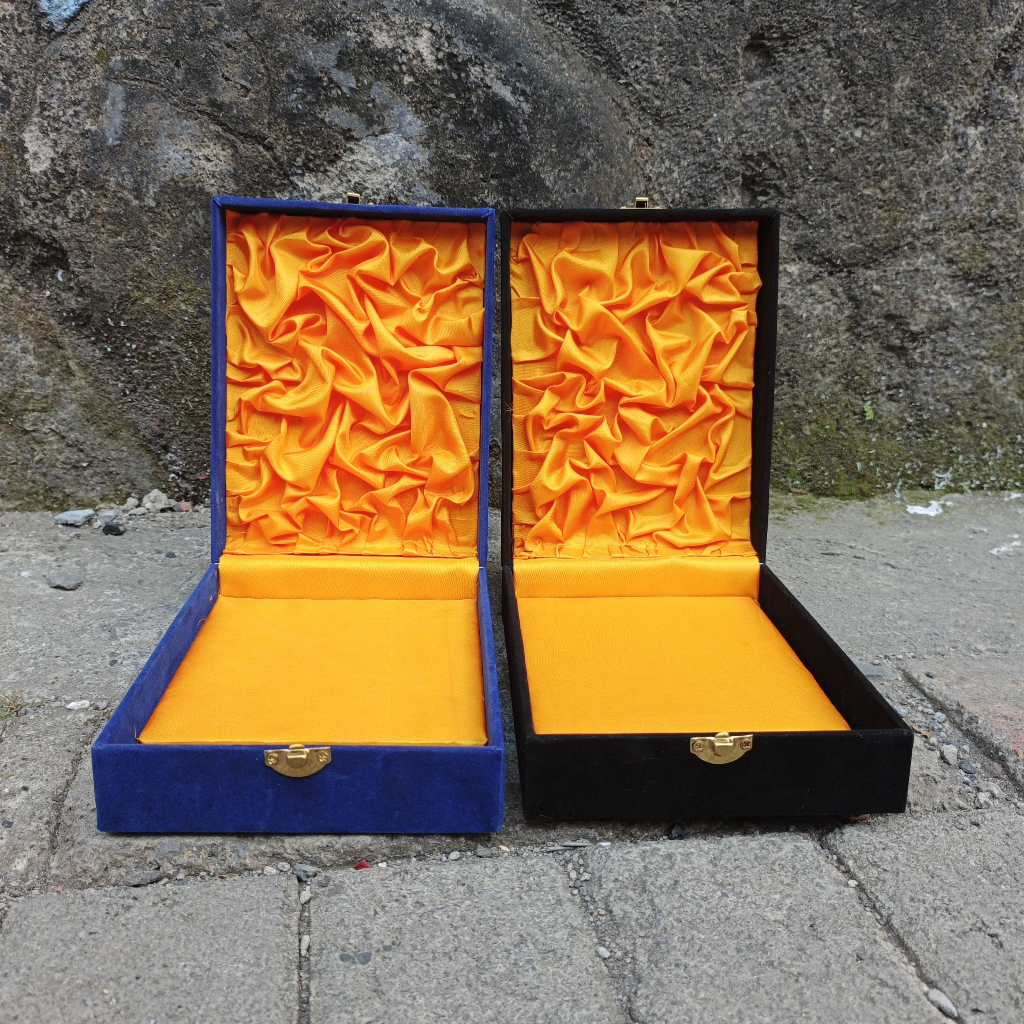 Box Plakat / Box Vandel / Kotak Plakat / Box Plakat Akrilik / Box Cinderamata / Box Plakat Grosir / 