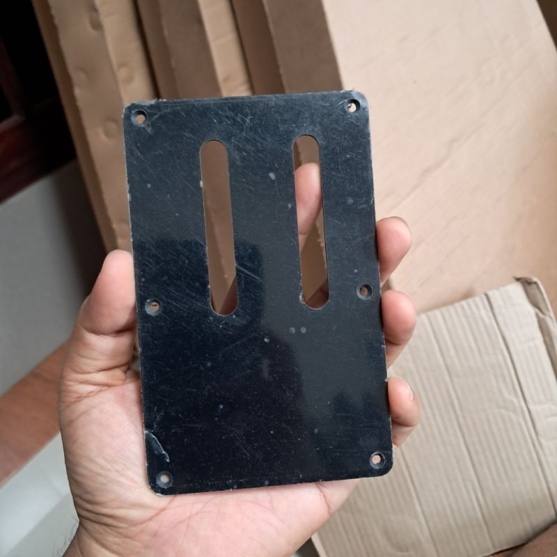 COVER TREMOLO PENUTUP TREMOLO COVER BACK TREMOLO STRATOCASTER