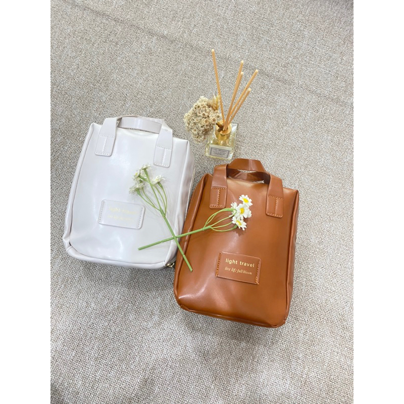 Tas Kosmetik Traveling kapasitas besar dan tinggi