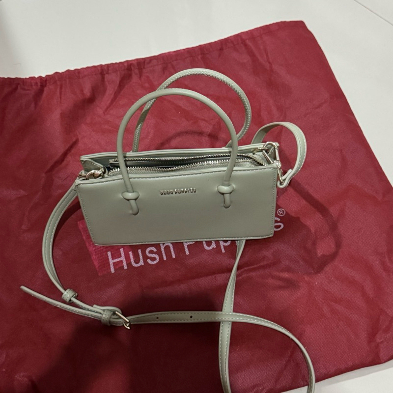 Sling bag hush pupies