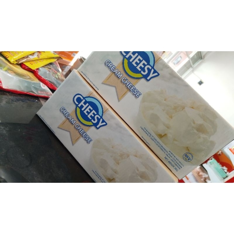 

keju cream cheese CHESSY 2KG Hanya INSTANTT