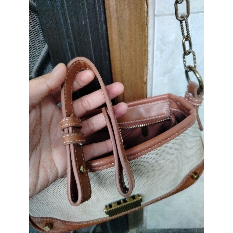 SLING BAG CK charles & keith Ori Store