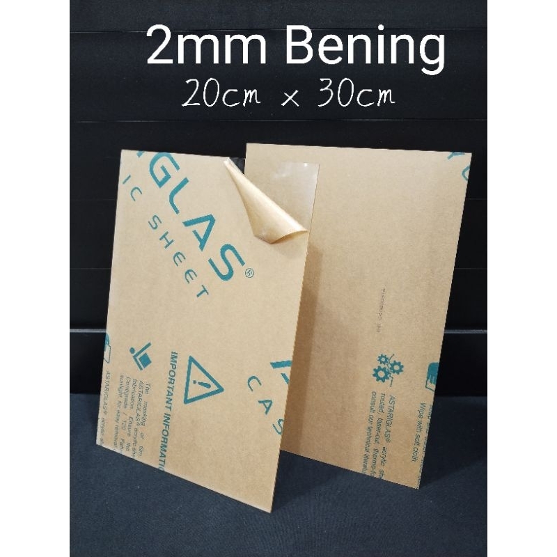 

Akrilik sheet/ Akrilik Lembaran Bening Tebel 2mm ukuran 20cm x 30cm