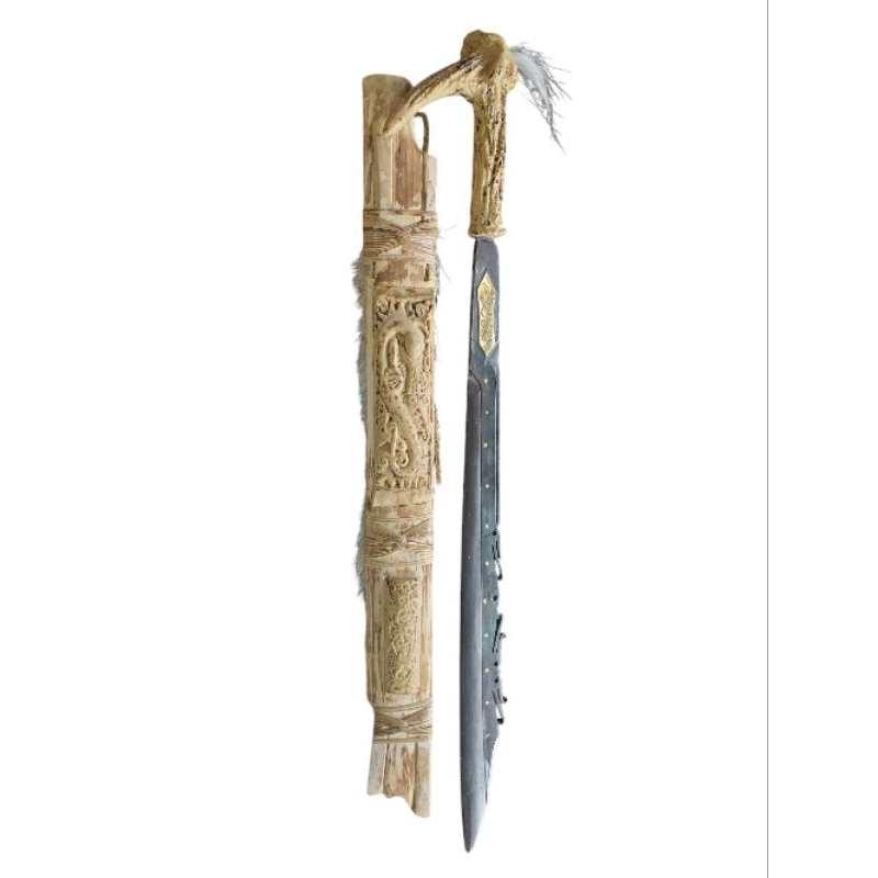 Mandau Dayak Kalimantan – Edisi Eksklusif Ukiran Tangan Asli, Nilai Seni & Budaya dalam Satu Genggam