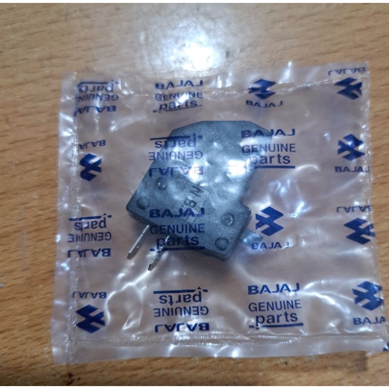 SWITCH REM DEPAN BAJAJ PULSAR XCD125 , 135/180/200/220/ ALL BAJAJ