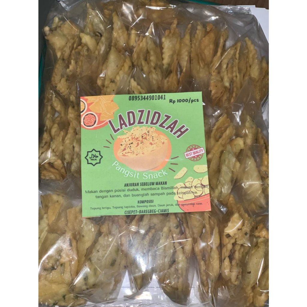 

KRIPIK PANGSIT 25 Pcs ORIGINAL DAUN JERUK & DAUN BAWANG
