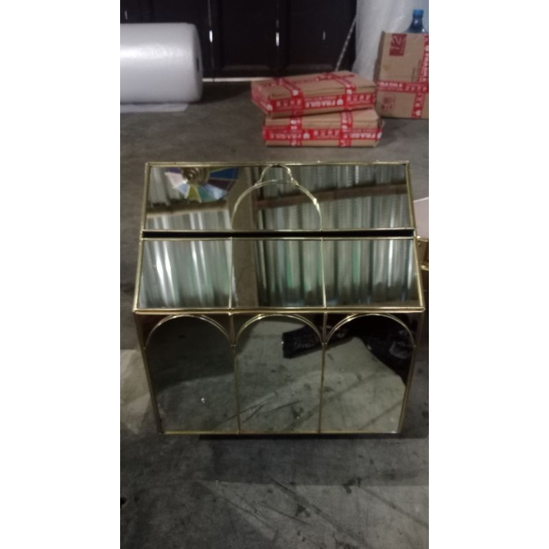 

Box Angpao Kaca/Mirror Kotak Amplop/Angpao Pelaminan