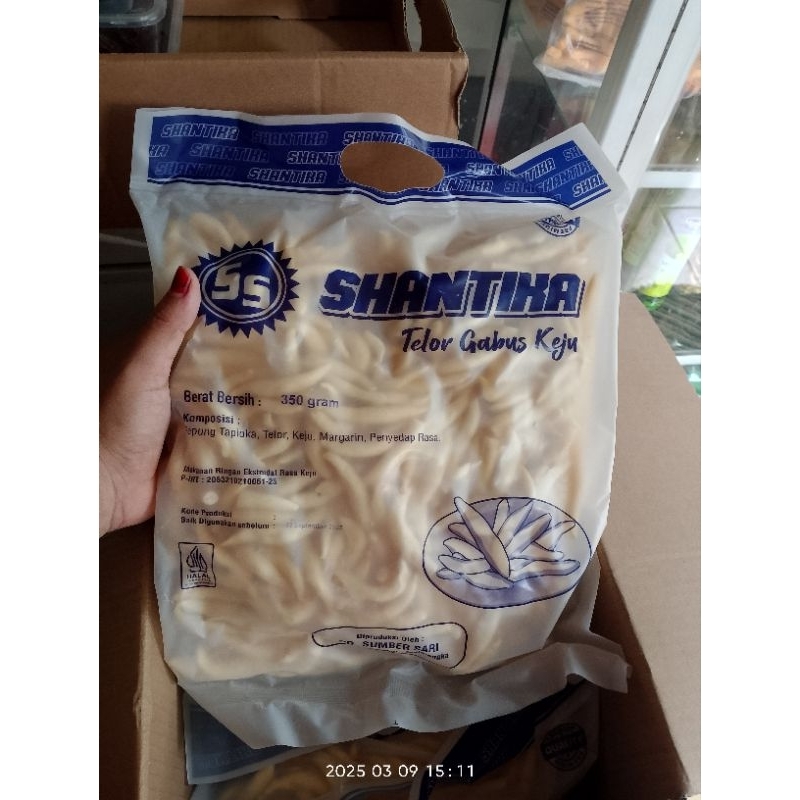 

1dus kue kering gabus keju isi 5pack