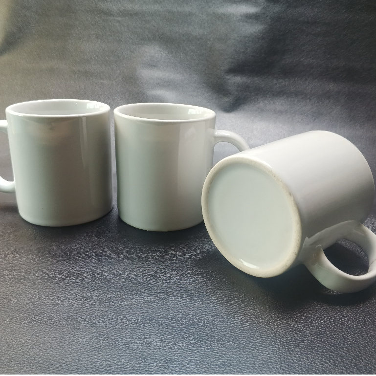 Gelas Mug Keramik Sedikit Reject Polos Tibuah gelas 310ml dapat 3 buah sudah termasuk box pergelas