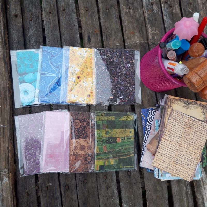 

Kertas Dekorasi Journaling Aneka Warna 10 pcs Bahan Scrapbook