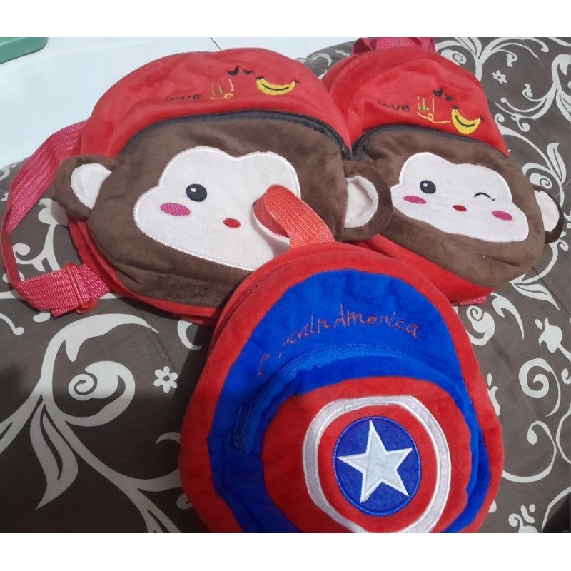 Tas Karakter Bludru Anak